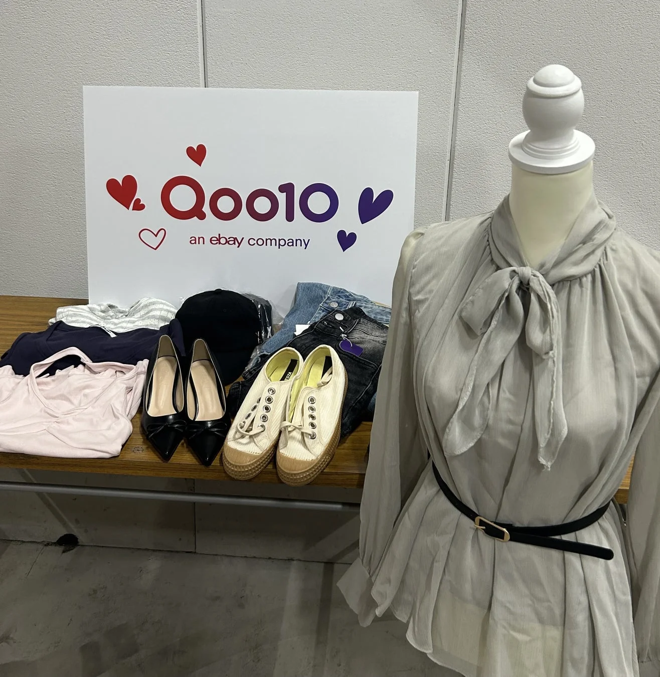 Qoo10のファッションアイテムのイメージ