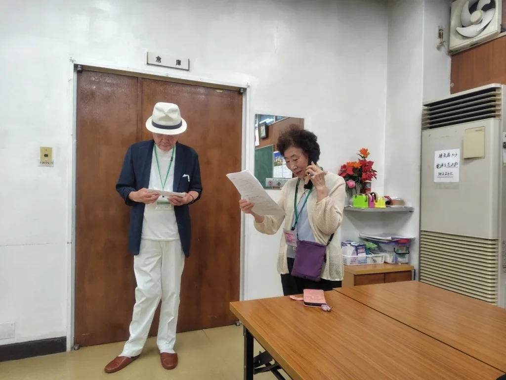 岸和田市土生住宅で一人暮らし高齢者の安否確認を強化する「鍵預かり事業」模擬訓練を実施